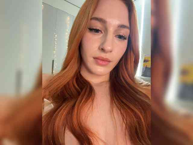 ArinaSmile Live Webcam on BongaCams