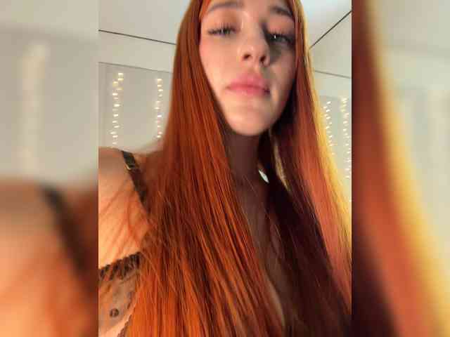 VictoriaBix webcam