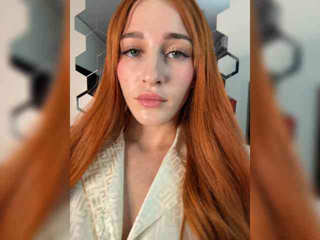 VictoriaBix webcam