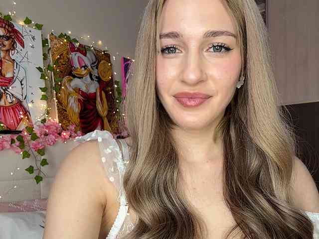 VictoriaBix webcam