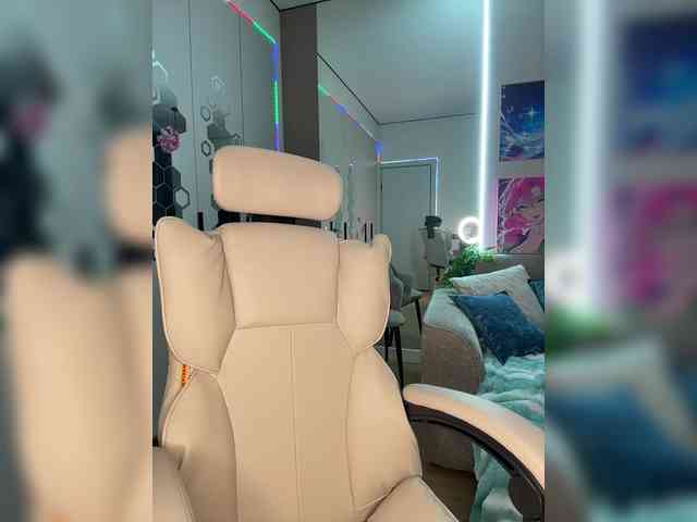 VictoriaBix webcam