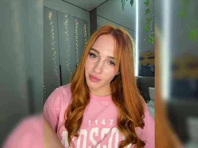 VictoriaBix webcam