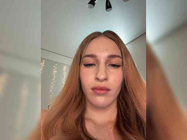 VictoriaBix webcam
