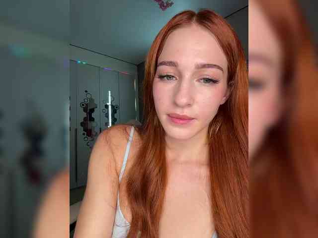 VictoriaBix webcam