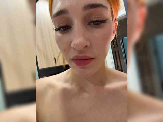 VictoriaBix webcam