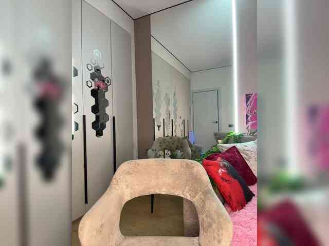 VictoriaBix webcam