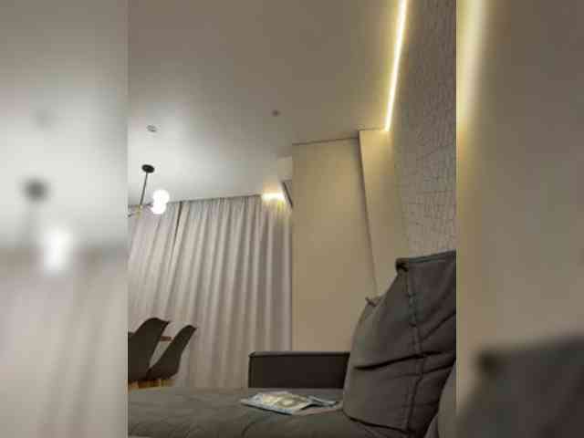 VictoriaBix webcam