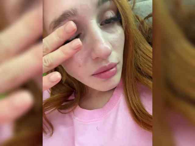 VictoriaBix webcam
