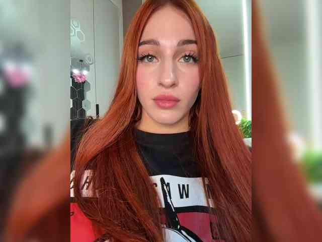 VictoriaBix webcam