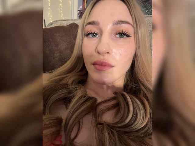 VictoriaBix webcam