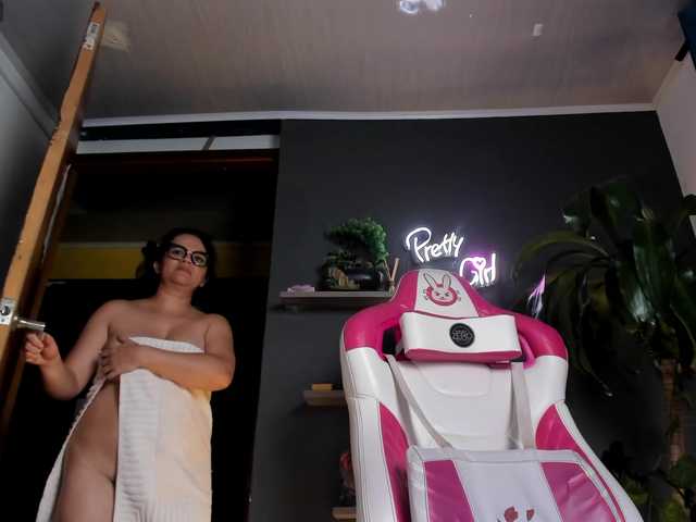  StelleKnox chat room