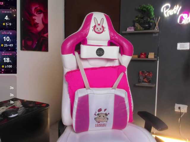 StelleKnox live cam on BongaCams