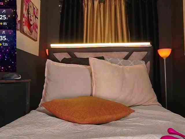 StelleKnox webcam