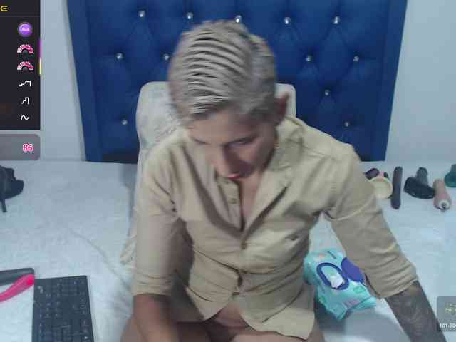 maturebriana20 webcam