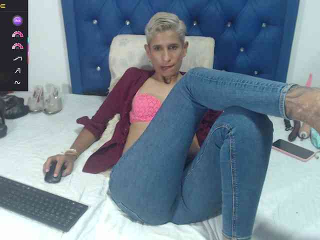 maturebriana20 webcam