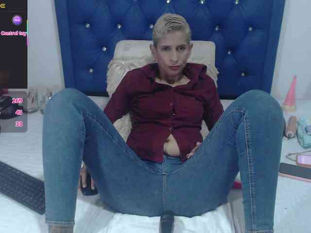 maturebriana20 webcam
