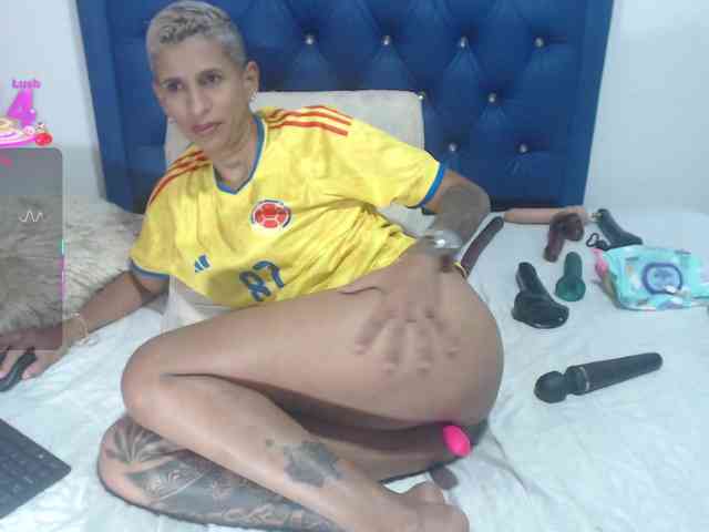 maturebriana20 webcam
