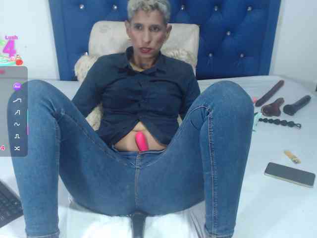 maturebriana20