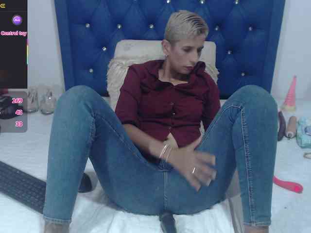 maturebriana20 webcam