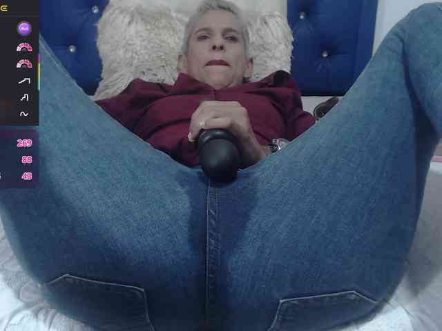maturebriana20 webcam