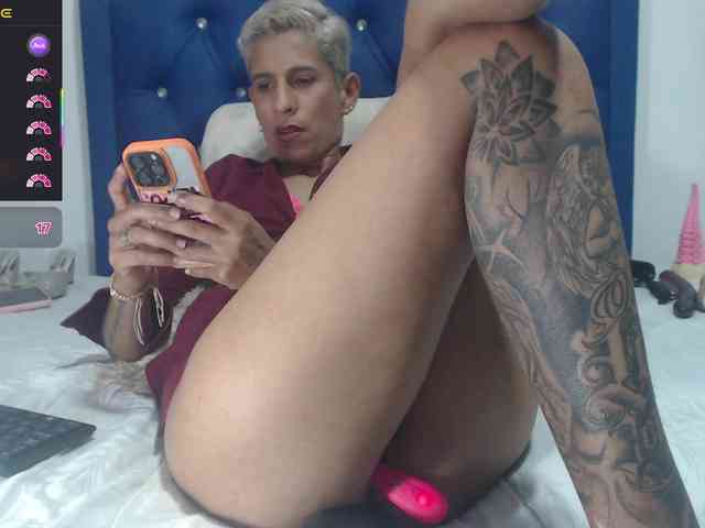 maturebriana20 webcam