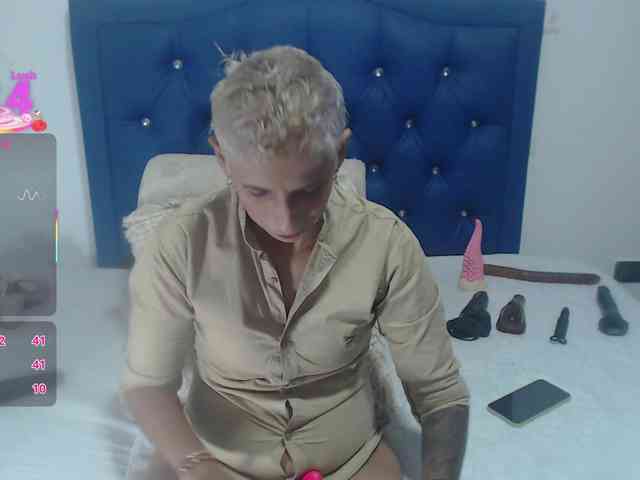 maturebriana20 webcam