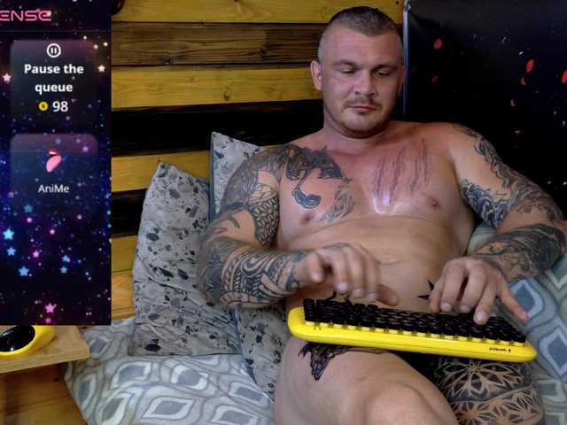 MrKray1 live webcam show