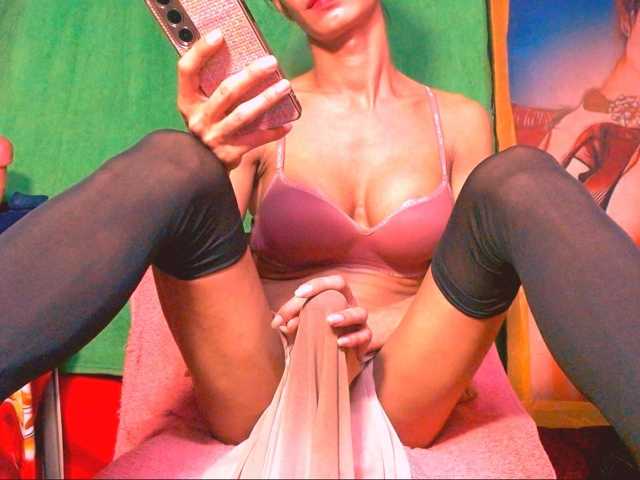 11NCHSELFSUCKTS