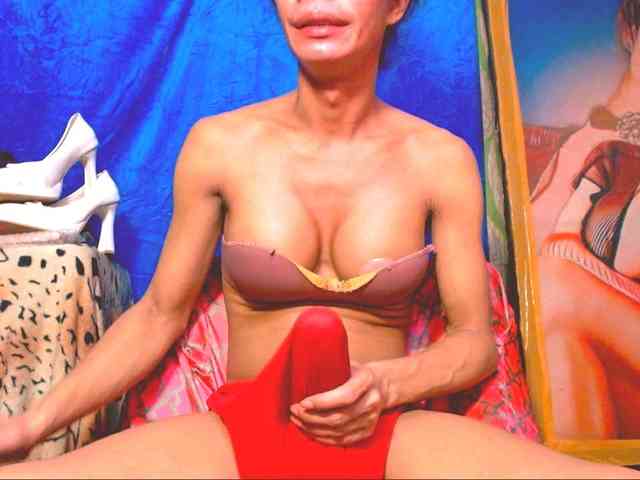 11NCHSELFSUCKTS Sex Cam Show