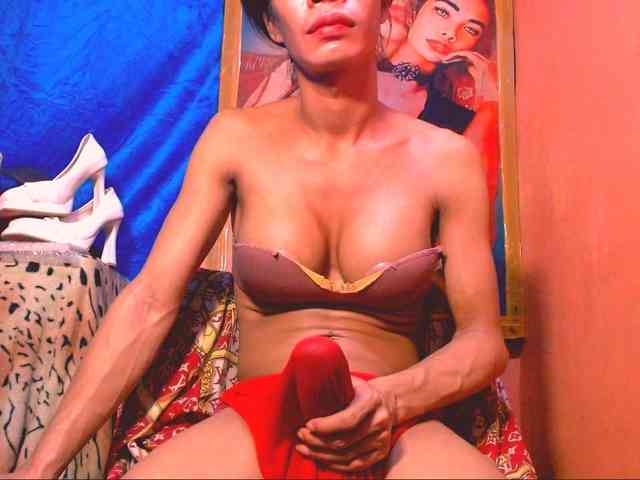 11NCHSELFSUCKTS Sex Cam Show