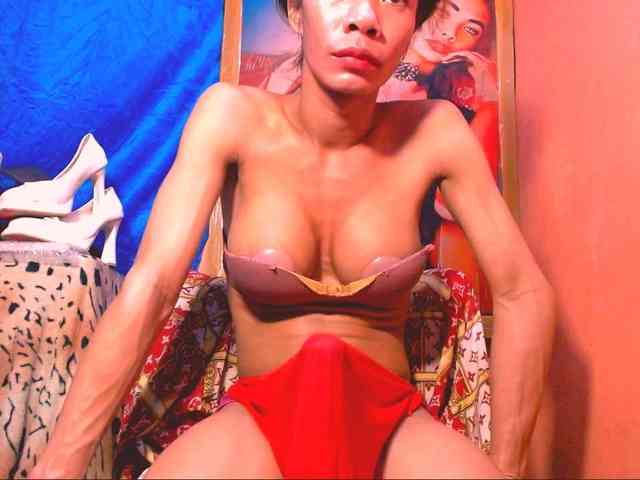 11NCHSELFSUCKTS Sex Cam Show