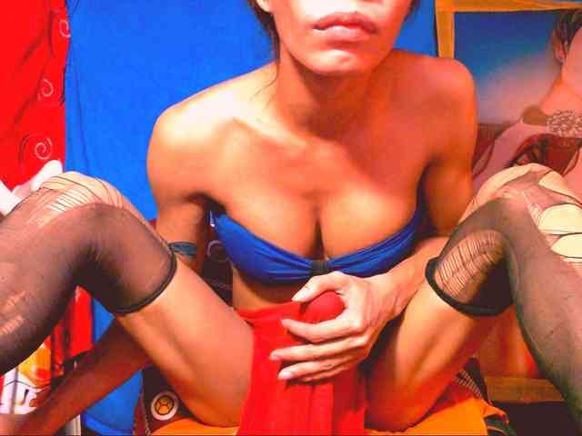 11NCHSELFSUCKTS Live Webcam on BongaCams