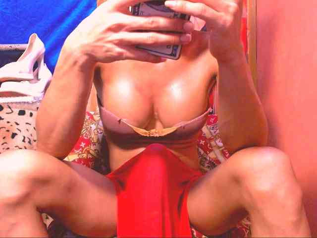 11NCHSELFSUCKTS Sex Cam Show