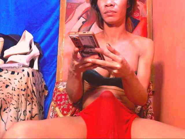 11NCHSELFSUCKTS Sex Cam Show