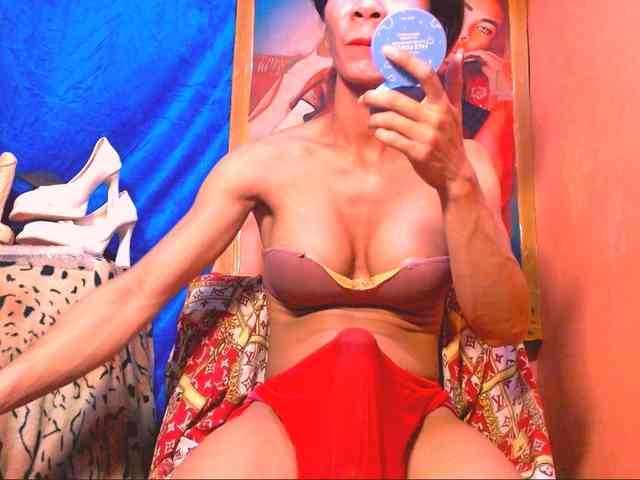 11NCHSELFSUCKTS Sex Cam Show