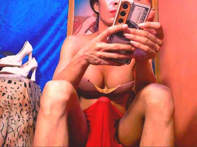 11NCHSELFSUCKTS Sex Cam Show