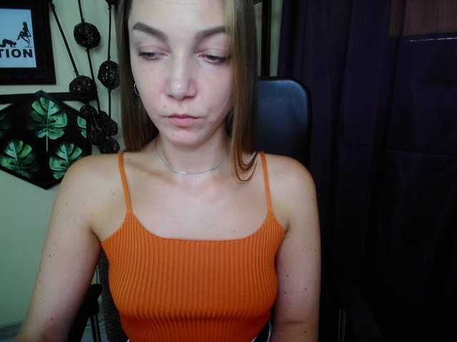 EmillyExtasy live cam on BongaCams