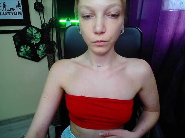 EmillyExtasy webcam