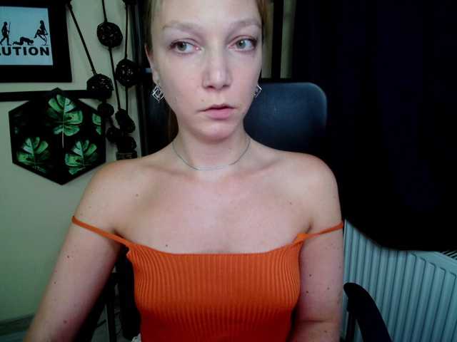 EmillyExtasy live cam on BongaCams