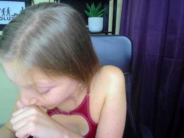 EmillyExtasy live cam on BongaCams