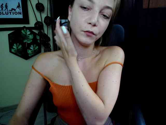 EmillyExtasy webcam