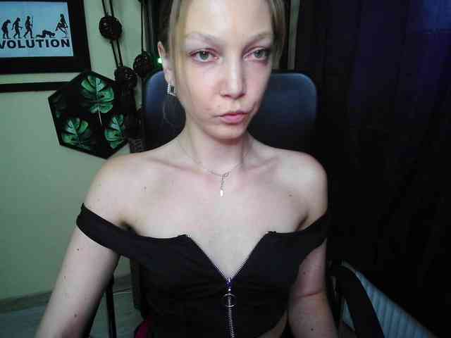 EmillyExtasy webcam