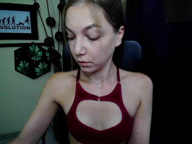EmillyExtasy webcam