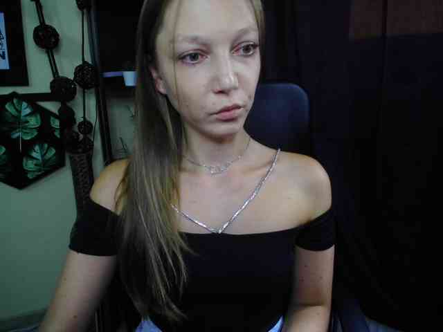 EmillyExtasy webcam