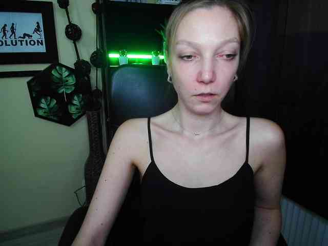 EmillyExtasy webcam