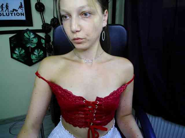 EmillyExtasy webcam