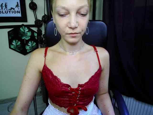 EmillyExtasy webcam