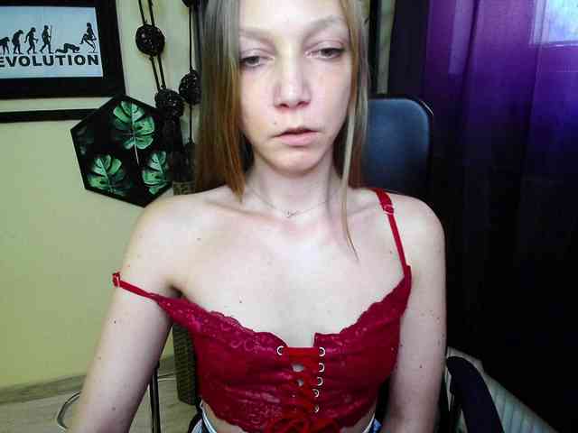 EmillyExtasy webcam