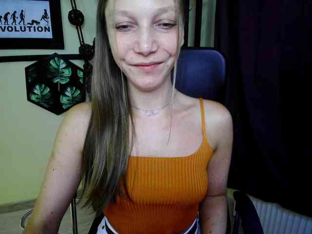EmillyExtasy webcam