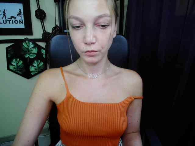 EmillyExtasy webcam